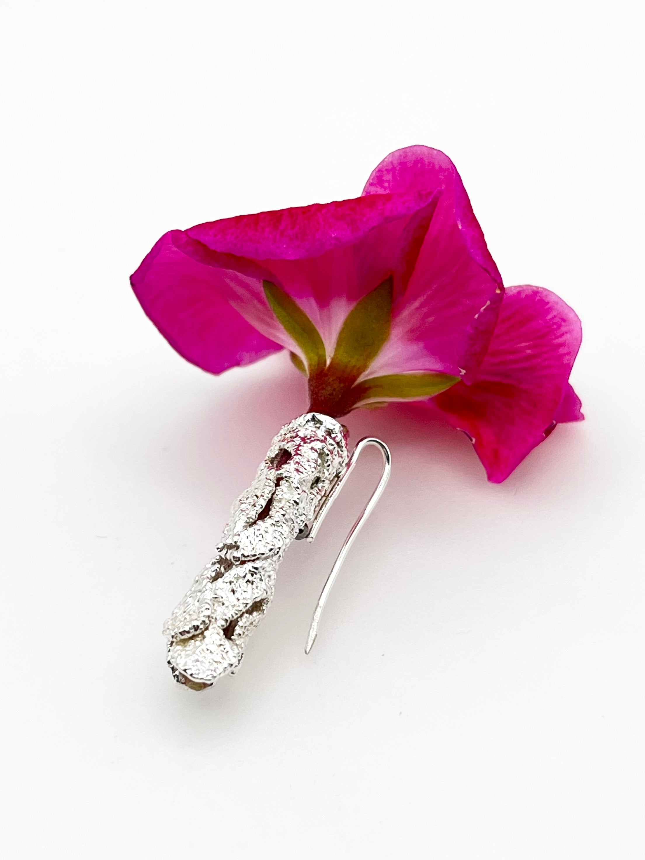 . Bouquet Brooch .